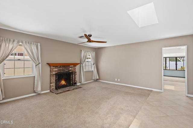 Foto del edificio - 2738 E Everett Pl