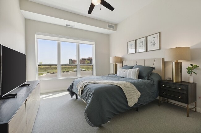 Bedroom - Risor of Maple Grove 55+