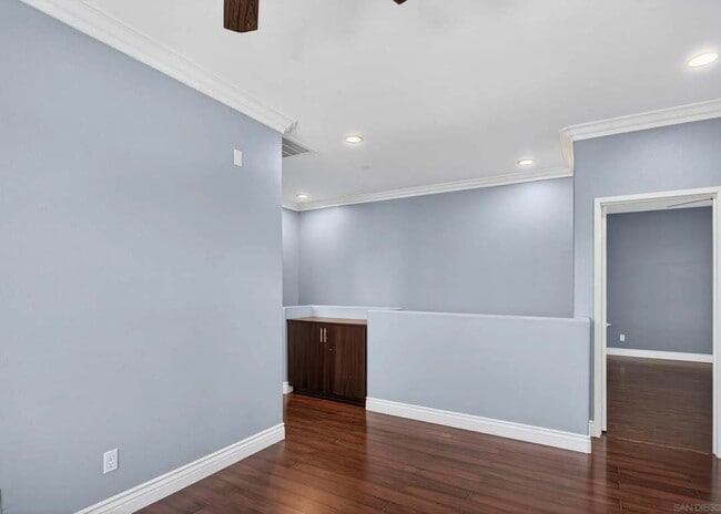 Building Photo - 42921 Avenida Amistad