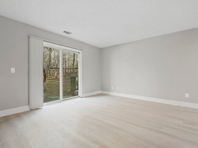 Foto del interior - Colonial Pointe Apartments