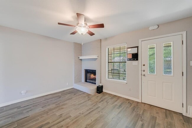Building Photo - 7800 Northcrest Blvd