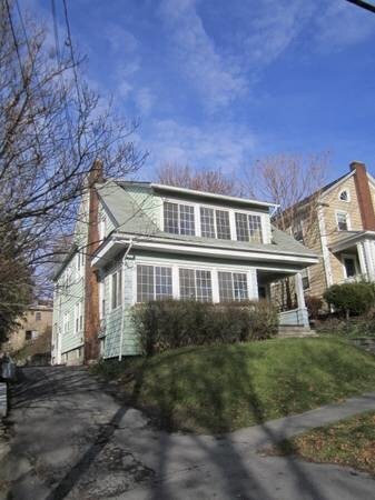Primary Photo - 1117 Euclid Ave