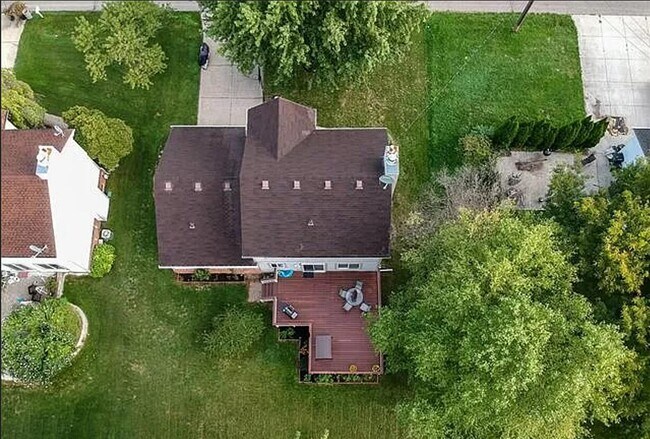 Foto del edificio - 340 Hartland Ave