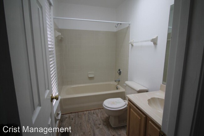 Building Photo - 3 br, 2.5 bath House - 406 Arabian Circle