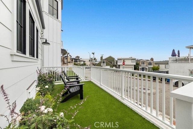 Foto del edificio - 2406 Silverstrand Ave