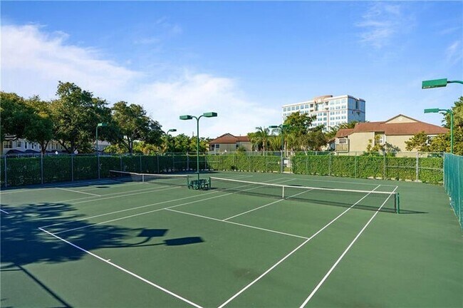 Foto del edificio - 5387 Grand Park Pl