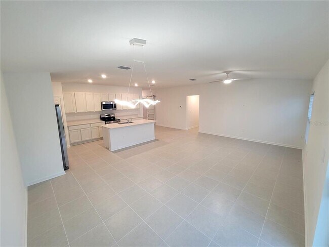 Foto del edificio - 3007 Totem Rd