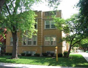 Building Photo - 4203 N Keystone Ave