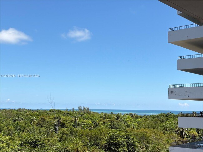 Foto del edificio - 155 Ocean Ln Dr