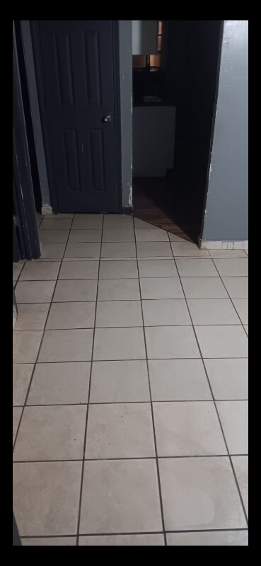 Foto del edificio - 1247 Hall St