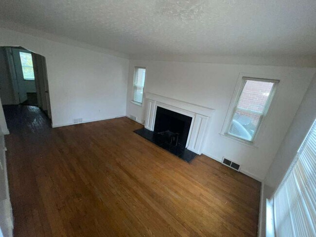 Foto del edificio - 19784 Mansfield St