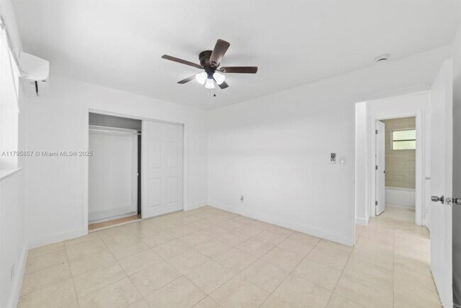 Foto del edificio - 2 bedroom in Miami FL 33160