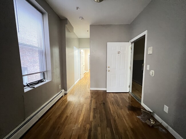 5110 Palisade Ave 10 - 5105 Palisade Ave