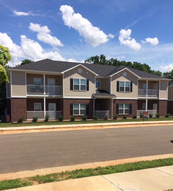 One Bedroom-Outside View - Creekwood Village Townhomes and Apartments