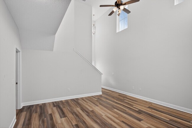 Foto del edificio - 20 Centennial Ct