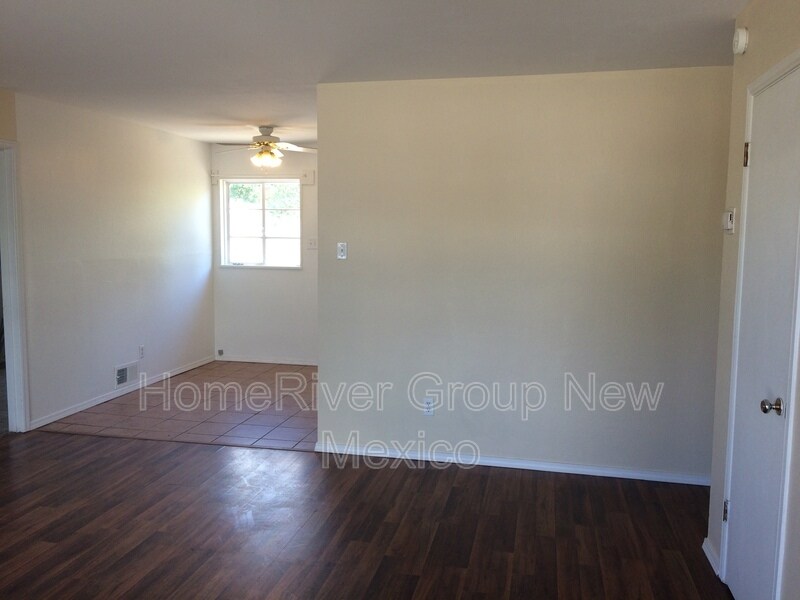 Foto principal - 10116 Matthew Ave NE