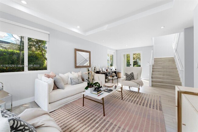 Foto del edificio - 5605 SW 65th Ave