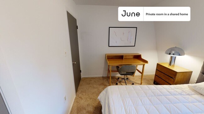 Foto del edificio - Room in Shared 5 bed/2 bath home in Logan Circle