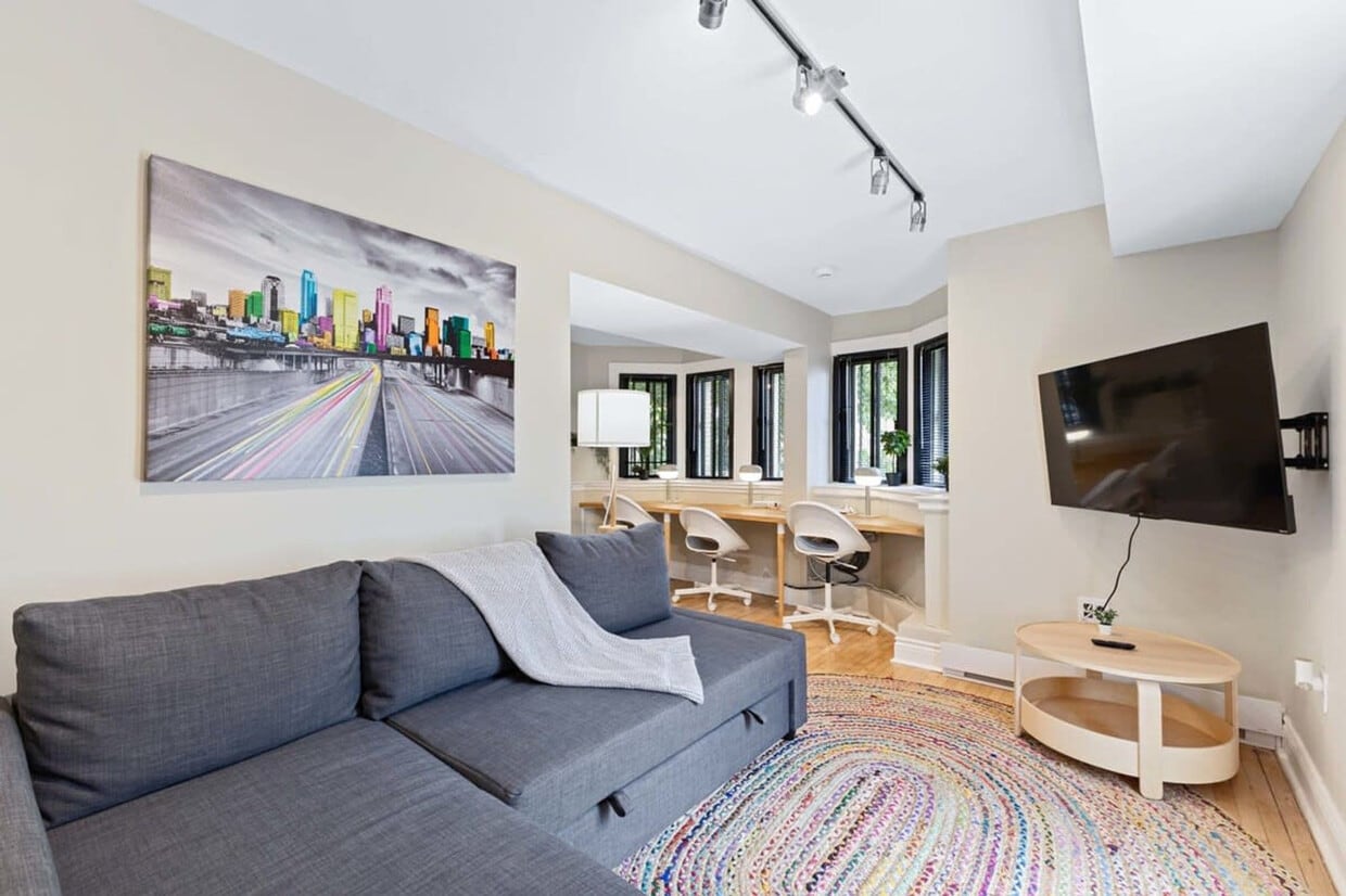 Photo principale - 1725 Av. Cedar