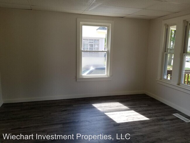Building Photo - 3 br, 1 bath House - 1163 Brice Ave
