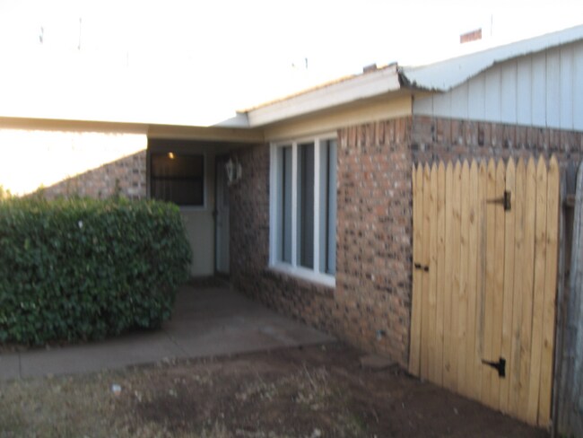 Building Photo - 1313 80th St