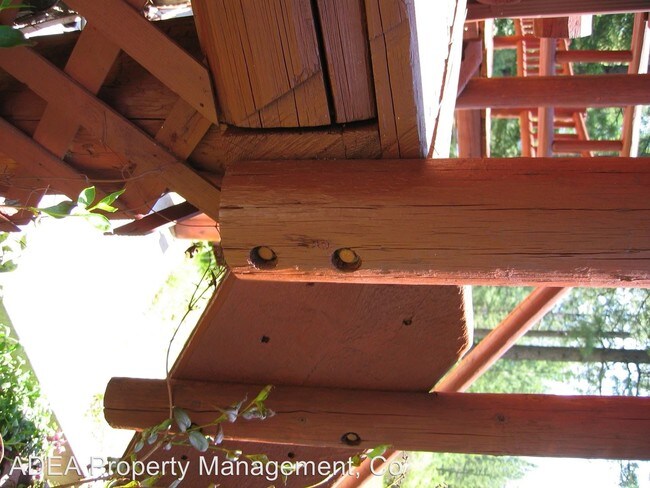 Foto del edificio - 1031 Grizzly Mountain Rd