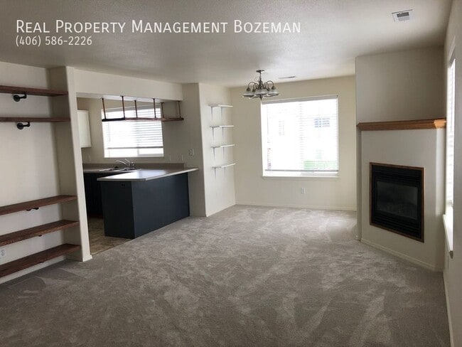 Foto del edificio - 1112 Longbow Ln