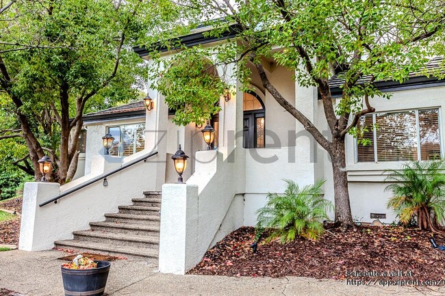 Foto del edificio - 1712 Carnegie Way