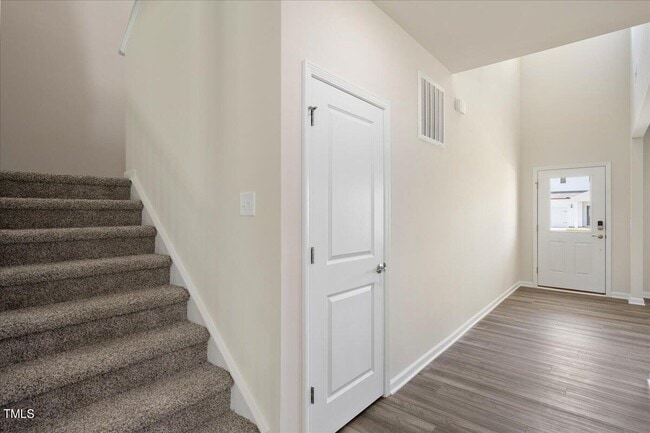 Building Photo - 937 Avonmore Dr