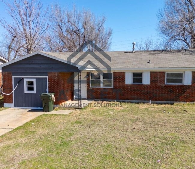 Building Photo - Lovely 4 Bed 1.5 Bath!!