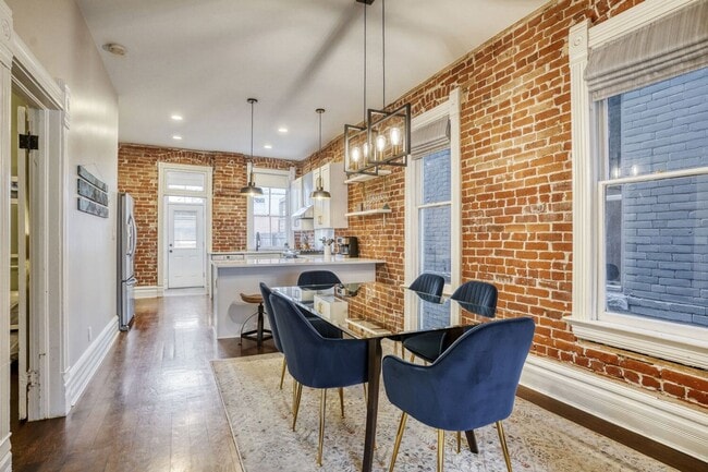 Renovated Historic 4BR Denver Home w/ Private Yard - Renovated Historic 4BR Denver Home w/ Private Yard