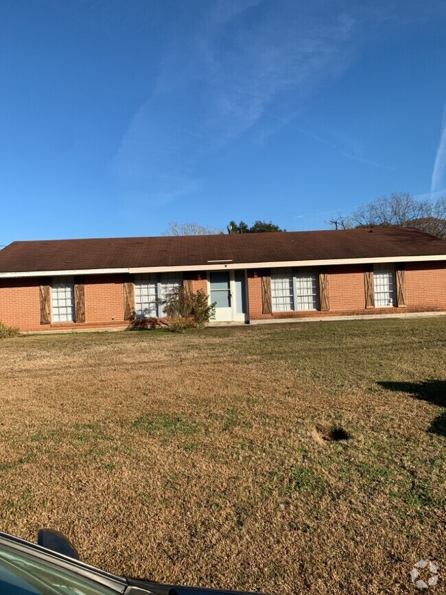 New Moon Apartments under 2,000 Prattville, AL 1 Rentals