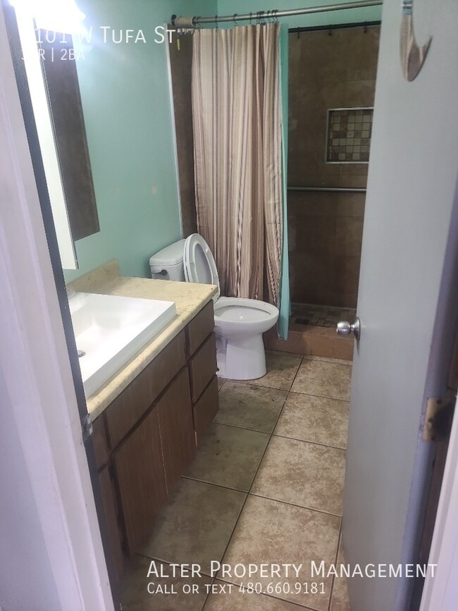 Foto del edificio - ?? Charming 3 Bed, 1 Bath Home for Rent in...