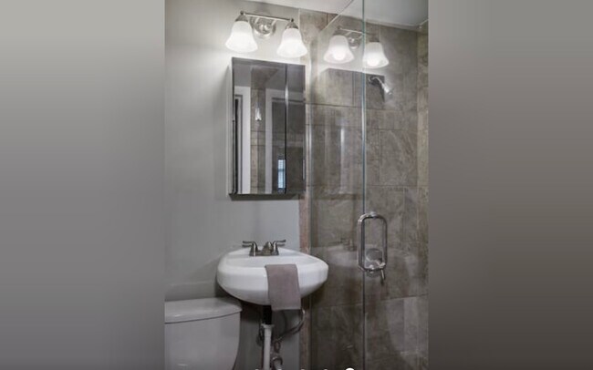 Foto del edificio - 3450 N Halsted St