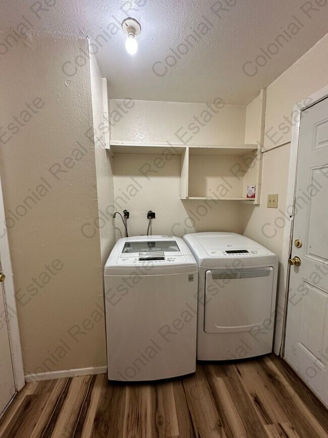 Foto del edificio - Cozy 3 bedroom 1.5 bathroom home.