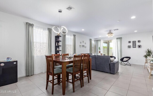 Foto del edificio - 5613 W Notch Hill Rd