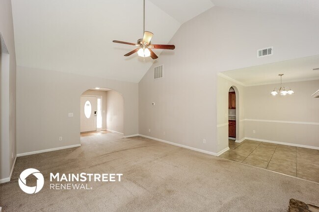 Foto del edificio - 714 Rosewood Cir