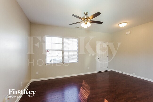 Foto del edificio - 4204 Craighill Ln