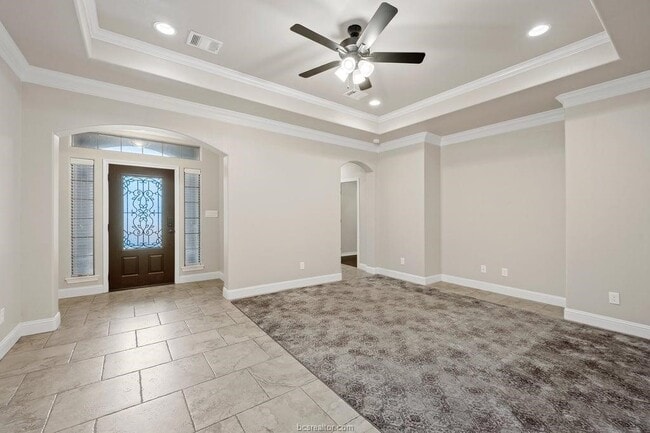 Building Photo - 3821 Estes Pk