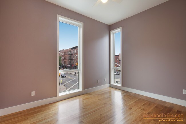 Foto del edificio - 137 5th Ave