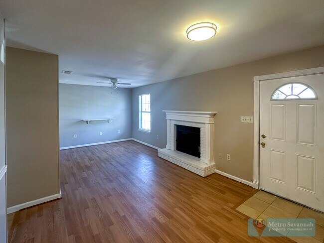 Building Photo - 117 Fox Chase Rd