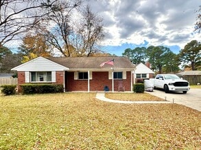 Building Photo - 4713 Clintwood Dr