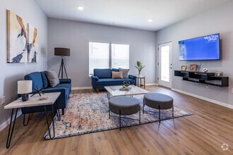 2 BR, 2 BA - 1,175 - 1,259SF - West Shire Village