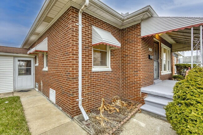 Foto del edificio - 3970 11th St