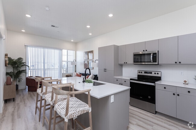 1BR, 1BA - 718SF - Kitchen - Solhavn Apartments