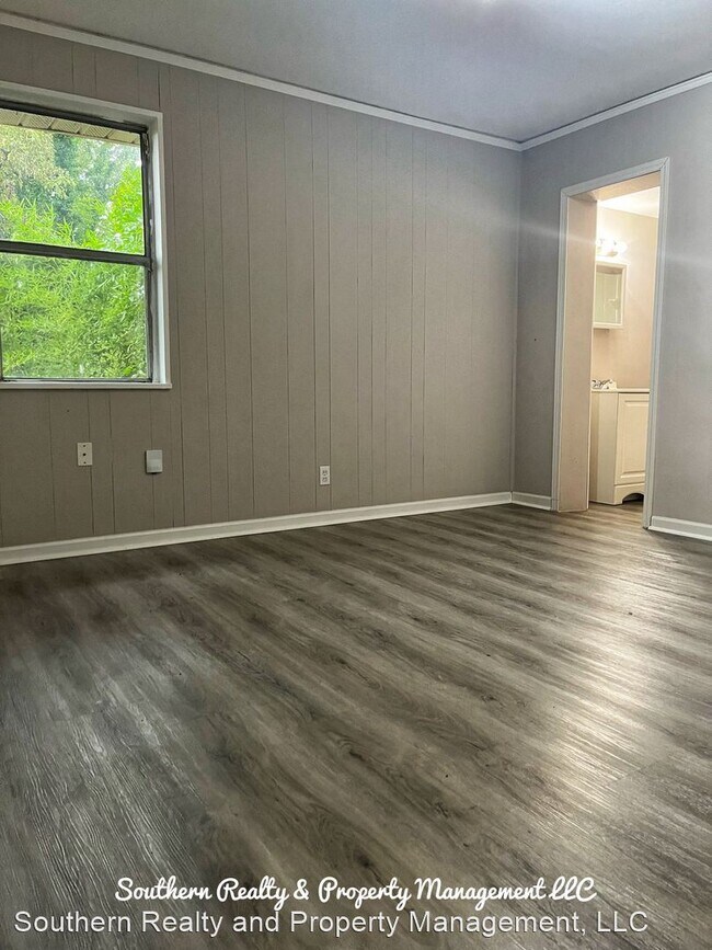Building Photo - 3 br, 2 bath House - 124 Mimosa Drive