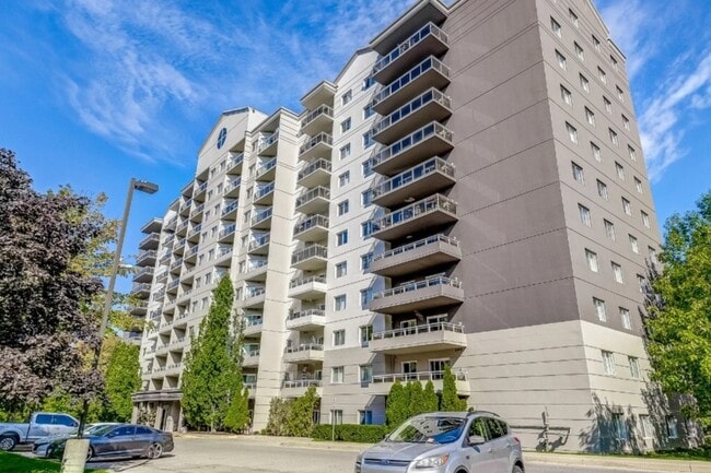 Exterior - 600 Proudfoot Lane