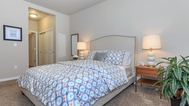 Outlook at Pilot Butte Apartments - Bend, OR | Apartments.com