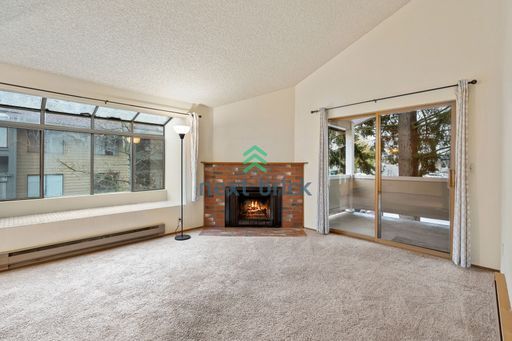 Foto del edificio - 2 BED & 2 BATH CONDO FOR RENT