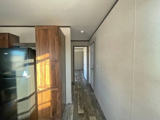 Foto del edificio - 107 S 6th St